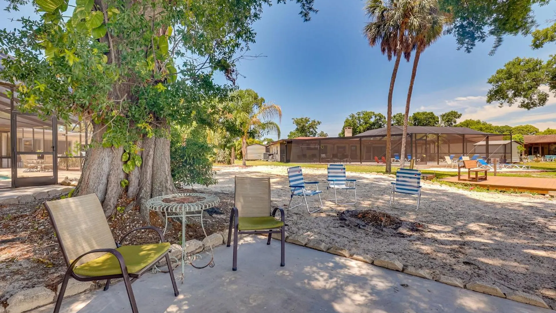 Family Stay With Pool Dock & Lanai In Τάμπα 0*,